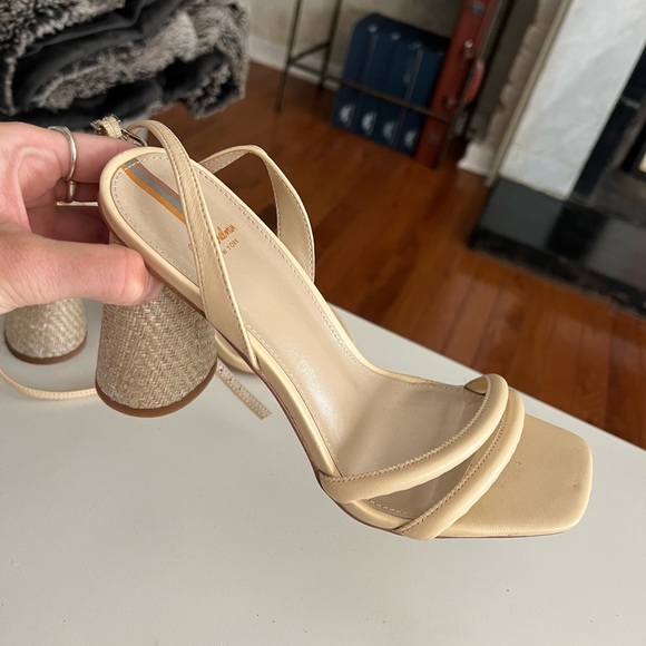 Worn once Sam Edelman Kia Block sandal, Eggshell leather - Picture 3 of 5